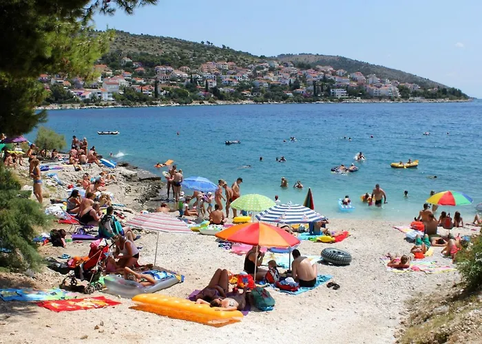 By The Sea Mavarstica, Ciovo - 1108 * 特罗吉尔